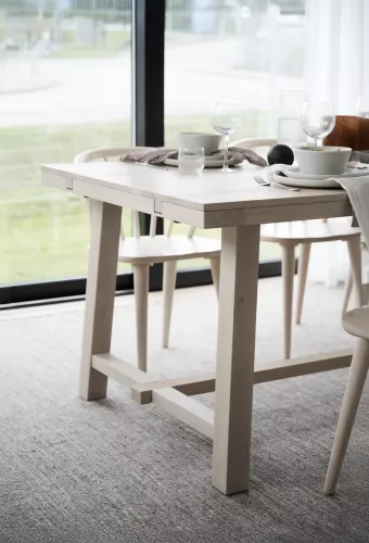 Brooklyn Matbord Vitpigmenterad