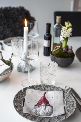 Tomten Herman Servett