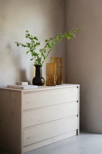 Melstone Byrå Vitpigmenterad