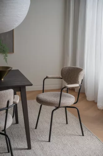 Merrick Karmstol Mörkbeige/Svart