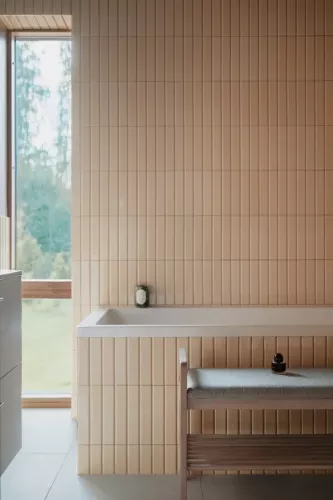 Iverness Bänk Vitpigmenterad/beige