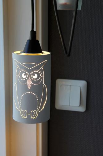 Ugglan Fönsterlampa Vit