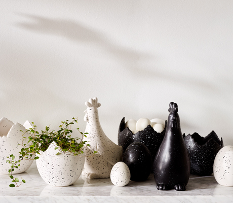 Tarek Dekorationsägg Svart