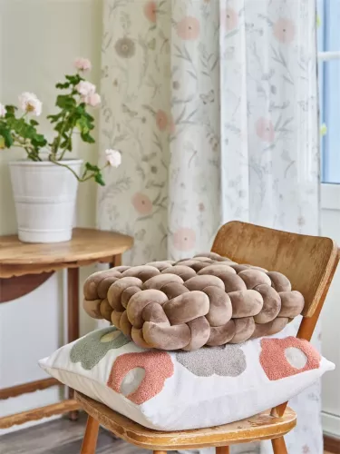 Daisy Kuddfodral Linne