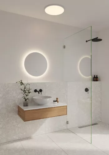 Dovina Spegel med Belysning