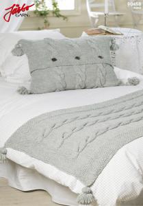 FLÄTSTICKAD KUDDE & FOTPLÄD