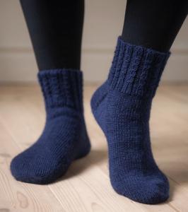 Lilibet – Stickade sockor