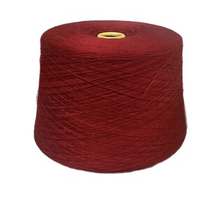 Garntråd på kon - Vinröd (30/2)