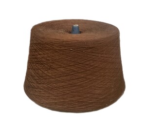 Garntråd på kon - Brun
