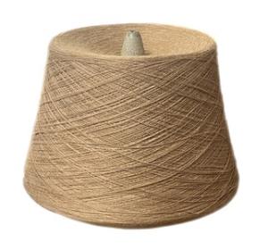 Garntråd på kon - Lejon Beige (nm 2/32)