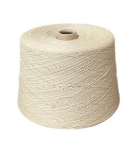 Garntråd på kon - Cremevit (nm 2/32)