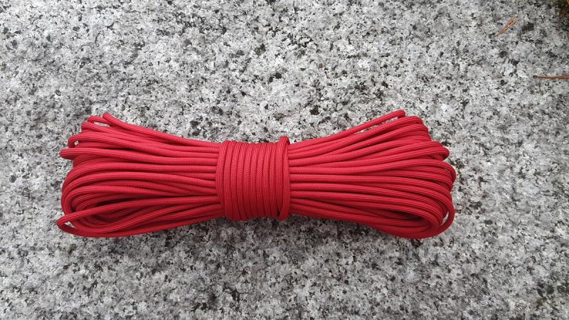 Paracord Type III 550 Polyester Red 30 Meter
