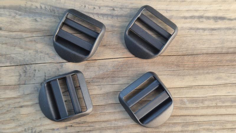 Due Emme ASN30 mm Bandstramare Svart 4 Pack