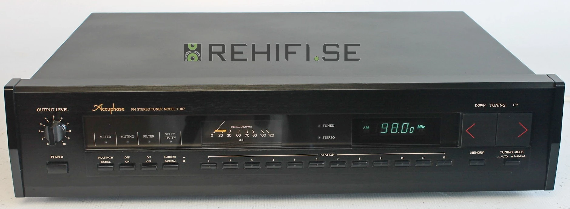 Accuphase T-107