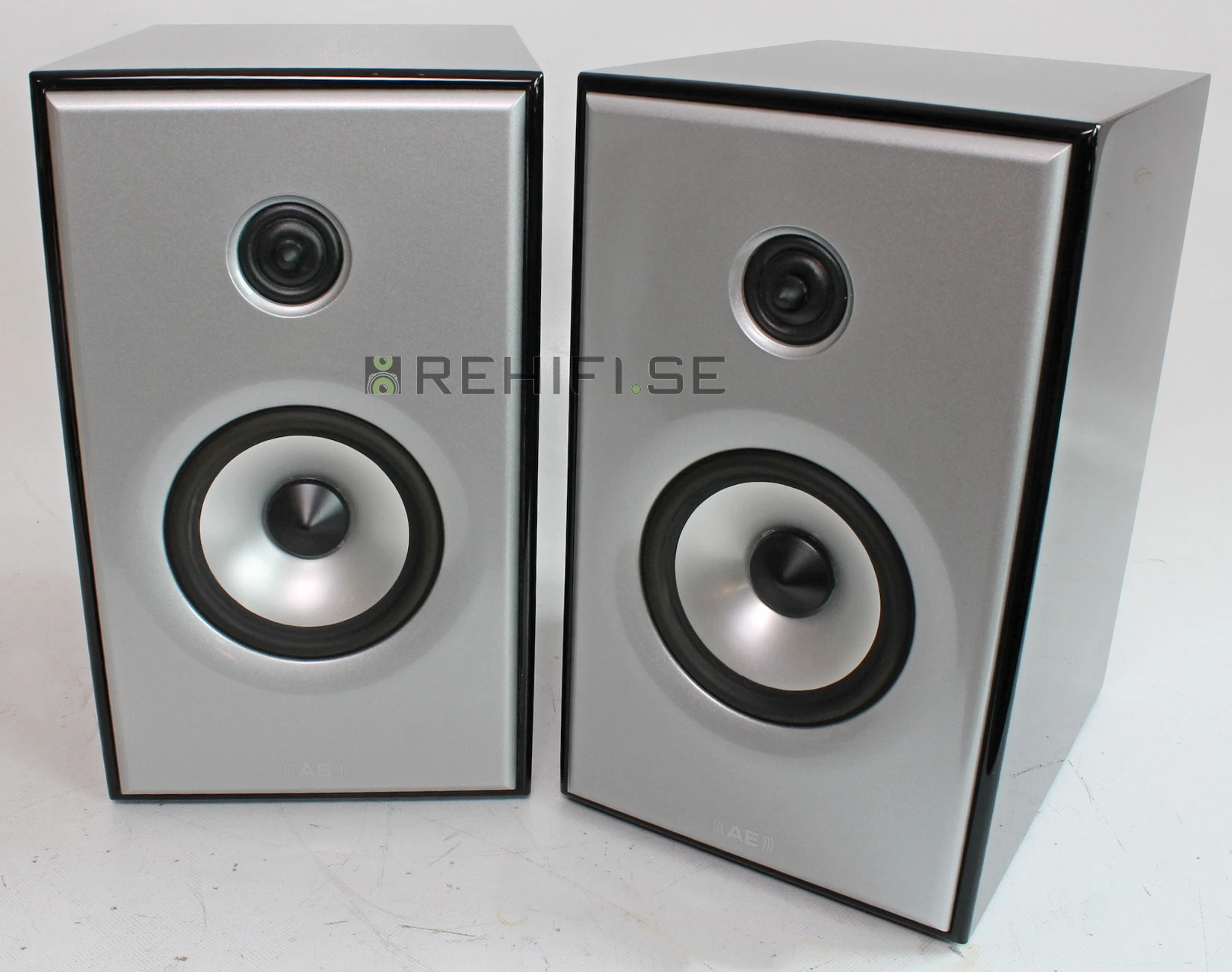 Acoustic Energy AE1 Reference MkIII begagnade stativhögtalare från