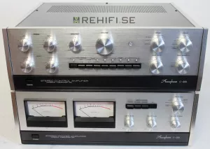 Accuphase C-200 + P-300
