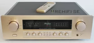 Accuphase C-2000