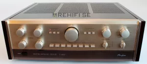 Accuphase C-200V