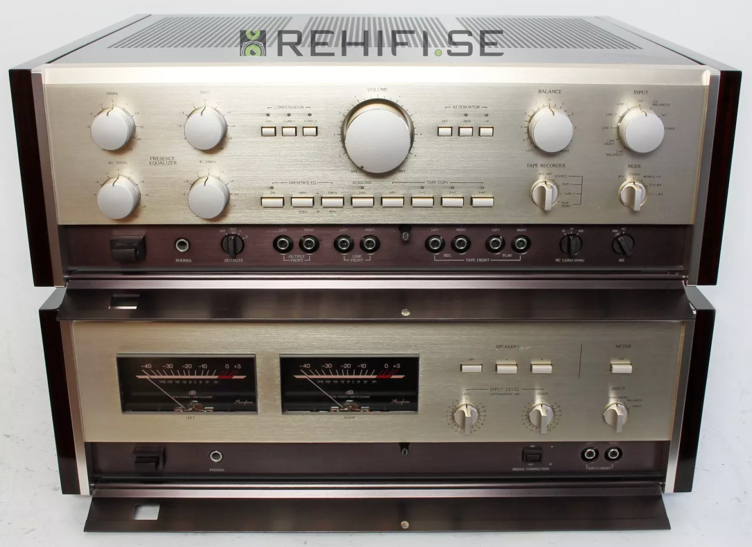 Accuphase C-200V + P-300V för och slutsteg från Rehifi Accuphase C-200V + P-300V för och slutsteg från Rehifi