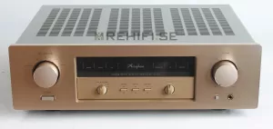 Accuphase E-210A