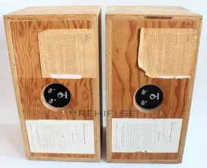 Acoustic Research AR 4