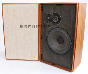 Acoustic Research AR6