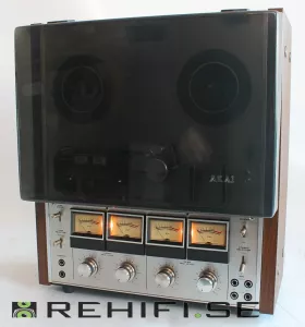 Akai 202D-SS