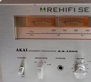 Akai AA-1200