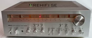 Akai AA-1200