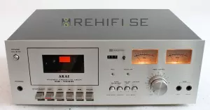Akai CS-702D