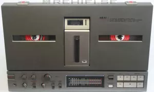 Akai GX-77