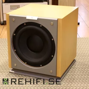 Audiovector K-Sub Signature