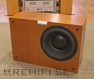 Audiovector M-Sub Signature