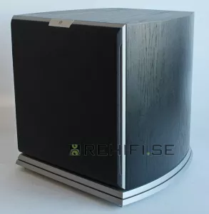 Audiovector S-SUB Signature