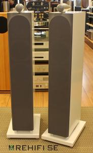 Bowers Wilkins B&W 702 S3