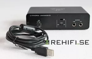 Behringer U-Phoria UMC202HD