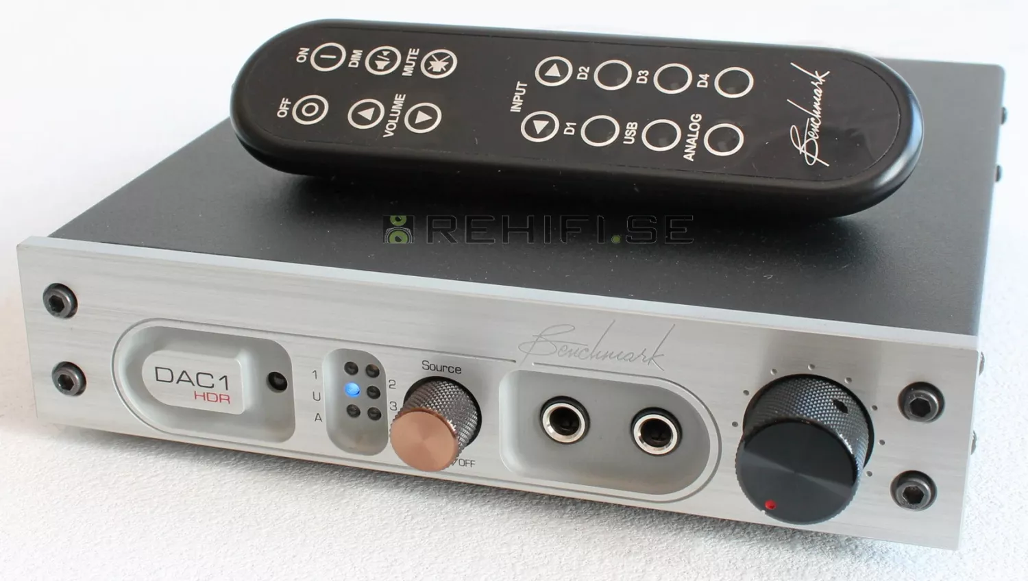 Benchmark DAC1 HDR