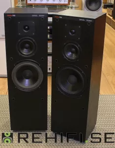 Boston Acoustics T830