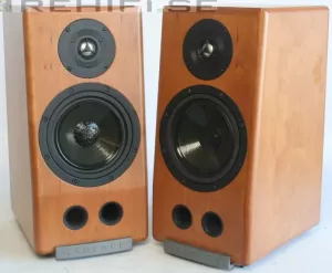 Cadence Arita inklusive stativ