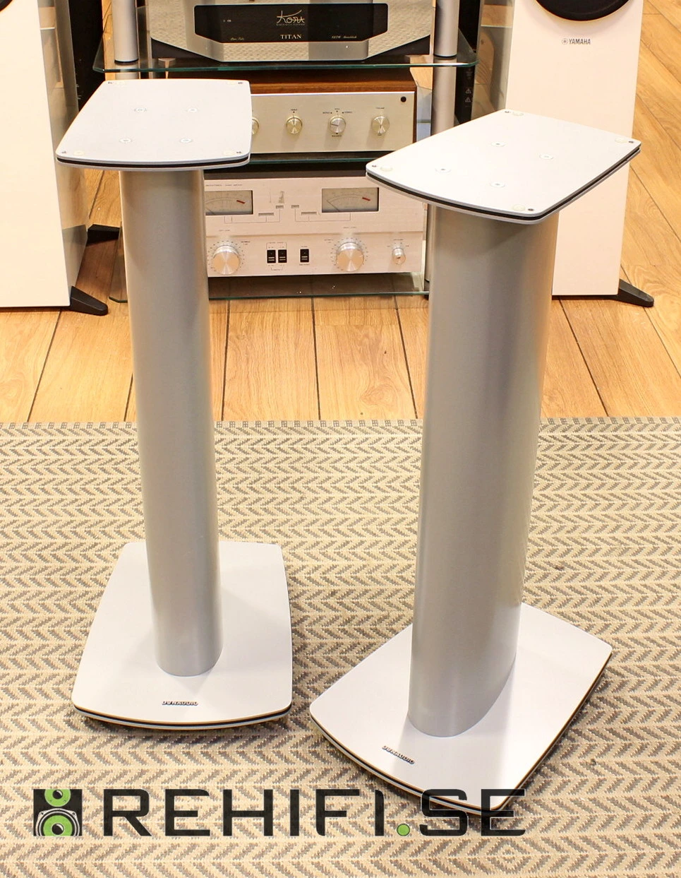 Dynaudio Stand 6