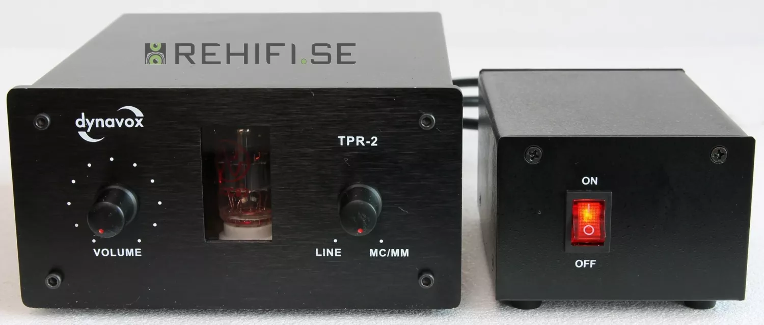 DYNAVOX TPR-2 Préamplificateur à Tube avec entrée Phono (MC/MM) Noir - Audiophon DYNAVOX TPR-2 Préamplificateur à Tube avec entrée Phono (MC/MM) Noir - Audiophon
