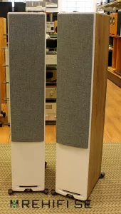 ELAC Uni-Fi Reference UFR52