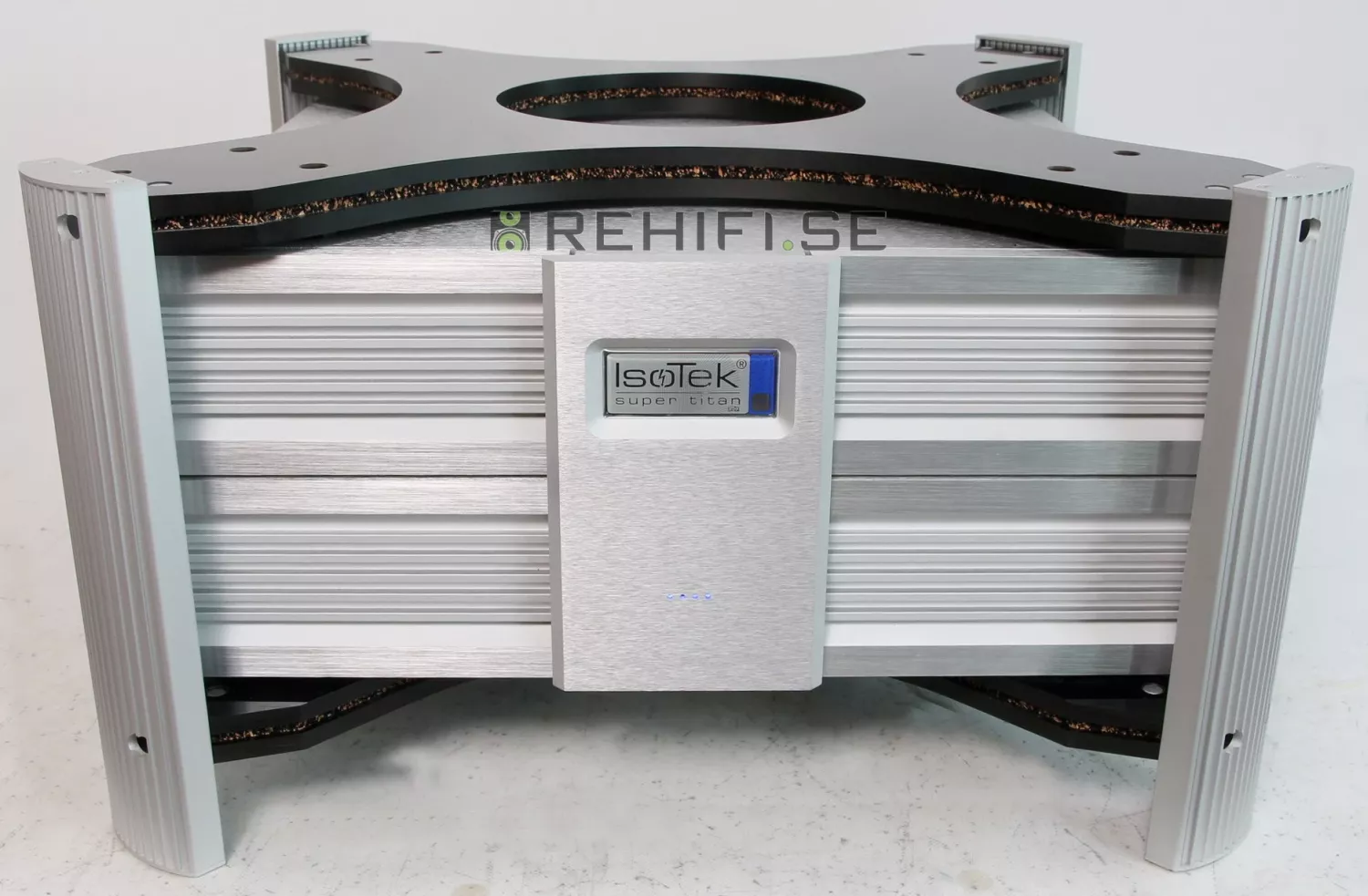 Isotek Evo3 Super Titan