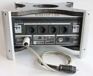 Isotek Evo 3 Super Titan