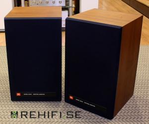 JBL 4301B