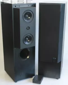 KEF 104.2