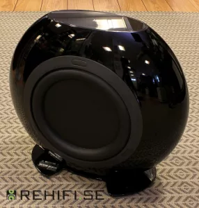 KEF HTB2
