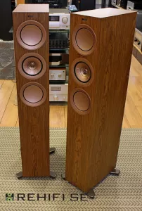 KEF R5