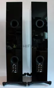 KEF R700