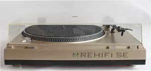 Marantz TT 2200